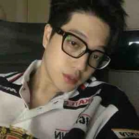 Hiếu Đinh