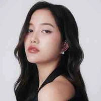 Freen Sarocha Chankimha (Cô)