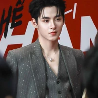 Hùng Huỳnh