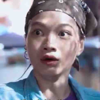 Bà bán thịt