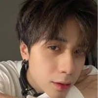 QUANG HÙNG