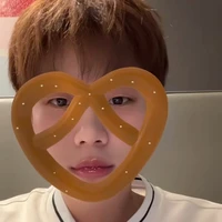 tác giả đáng yêu nhất trần gian-)