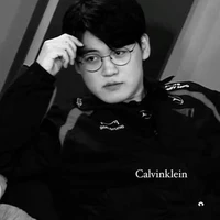 minhyung ( Gumayusi )