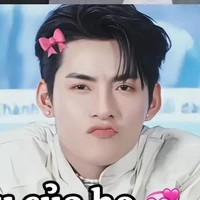 Hùng Huỳnh
