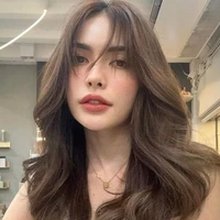 Charlotte Austin (em)