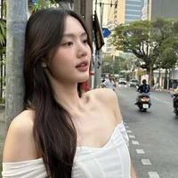 Lookmhee Punyapat (chị)