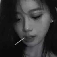 𝑵𝑮𝑼𝒀𝑬̂̃𝑵 𝑳𝑨̂𝑴 𝑵𝑮𝑶̣𝑪 𝑯𝑨̀