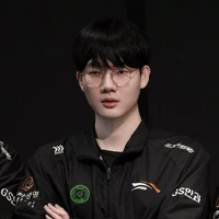 Park DoHyeon (Viper)