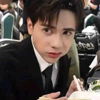 Quang Hùng(Phone)