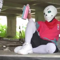 cyan sans
