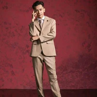Hoài Nam (Red)