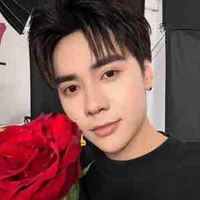 Lê Quang Hùng = quang hùng 