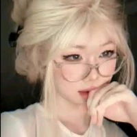 Hoa Thanh Tâm(trợ lý rhy)