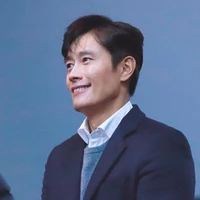 Hwang In ho.