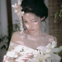 – Kim Gung Hara  –