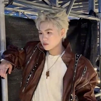 Hoàng Đức Duy ( nhị hoàng tử)