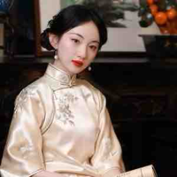 Lý Liễu / vợ bác cả