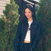 Lee Hyeri (chị hai)