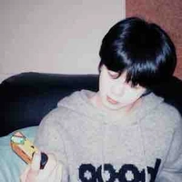 Trương Hàm Thụy 