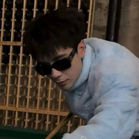 Lê quang hùng