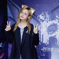 Trương Hân(Y)