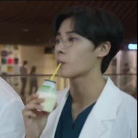 Bác sĩ Yang Jae Won