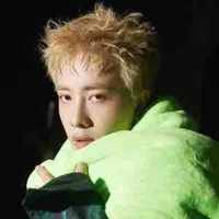 Nicky (16 tuổi)