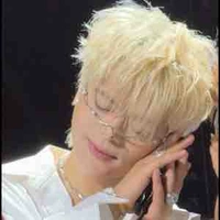 Tác giả yêu bộttt😼