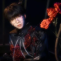 Nhiếp Vĩ Thần(Anh)