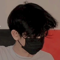 thầy tú