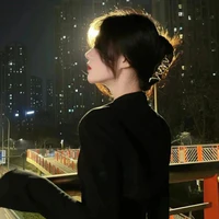 Mẹ cô