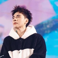 Lê Quang hùng  *quang hùng masterd*