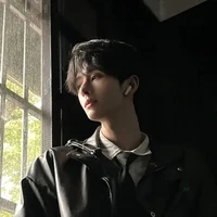 Nhậm Bình Kim Ngưu.