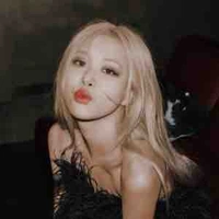 Park Chaeyoung (Rosé)