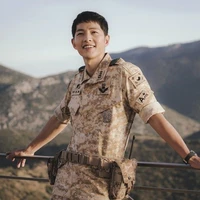 Yoo Si Jin
