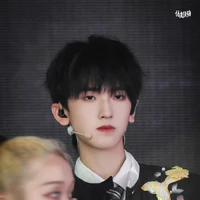Tả Kỳ Hàm_em