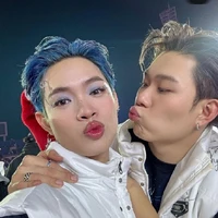 con t/g:)