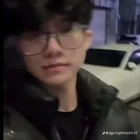 Nguyễn Quốc Hận • Ngọc Quý