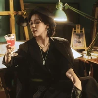 Hoàng Thúy Hậu [Hậu Hoàng]