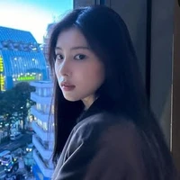 Kang Hyewon