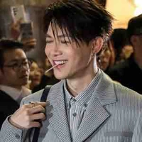 Bùi Anh Tú