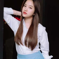 Freen Sarocha [bạn cô]