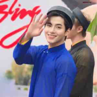 Hùng Huỳnh