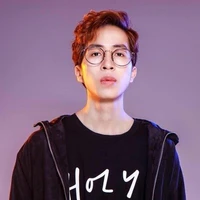 Đặng Tiến Hoàng (Viruss)