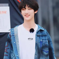 Đinh Trình Hâm ( Mọt sách )