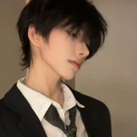 Trần Minh Nhật( em trai nam9)