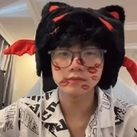 Nguyễn Ngọc Quý__ cậu, em ( Jiro )