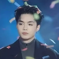 Con ở đợ ...