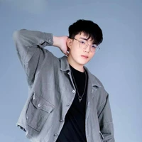 Nguyễn Thanh Phong [ phong cận ]