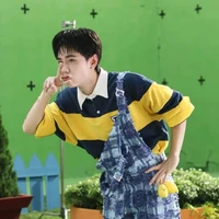 Lê Quang Hùng (phone)